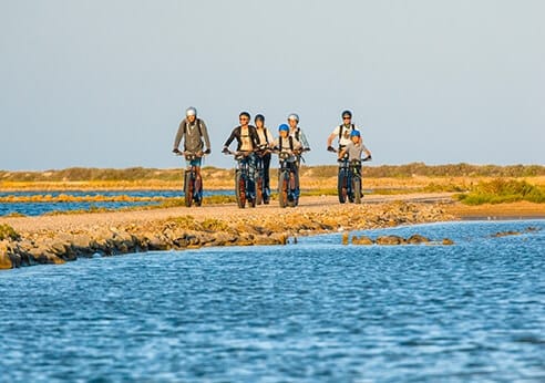 Raid panoramique à Gruissan : découvrez le salin de gruissan avec Trottup