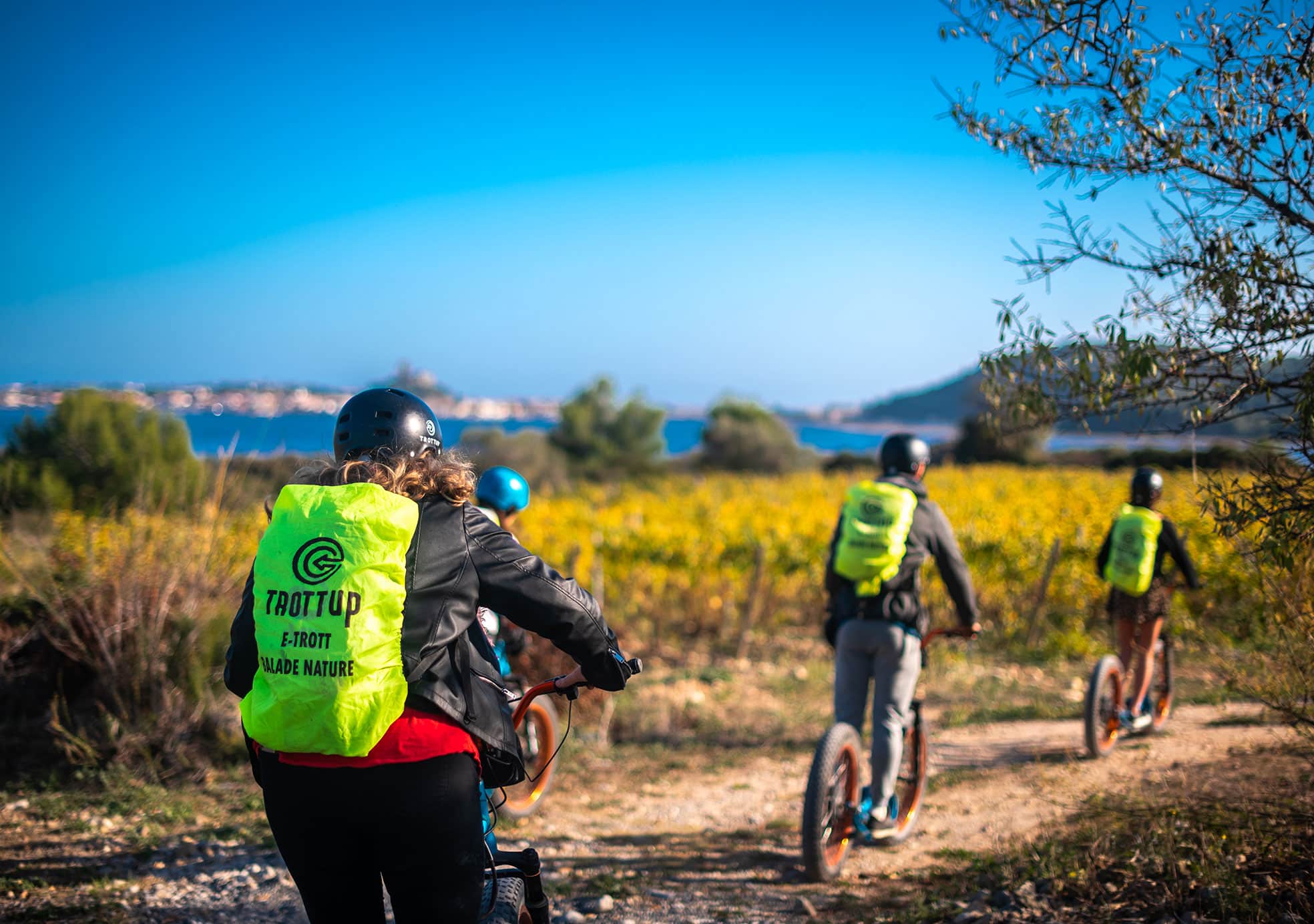 balade nature en trottinette électrique tout terrain à Gruissan avec trottup