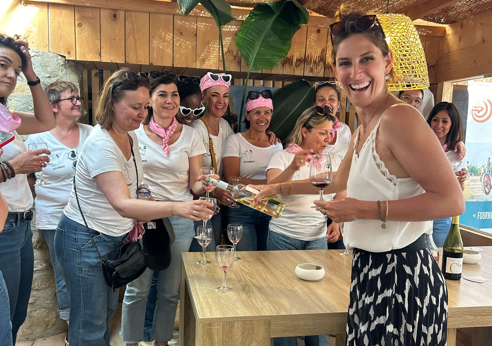 certaines balades Trottup peuvent être associées à une dégustation de vins ou de produits du terroir.