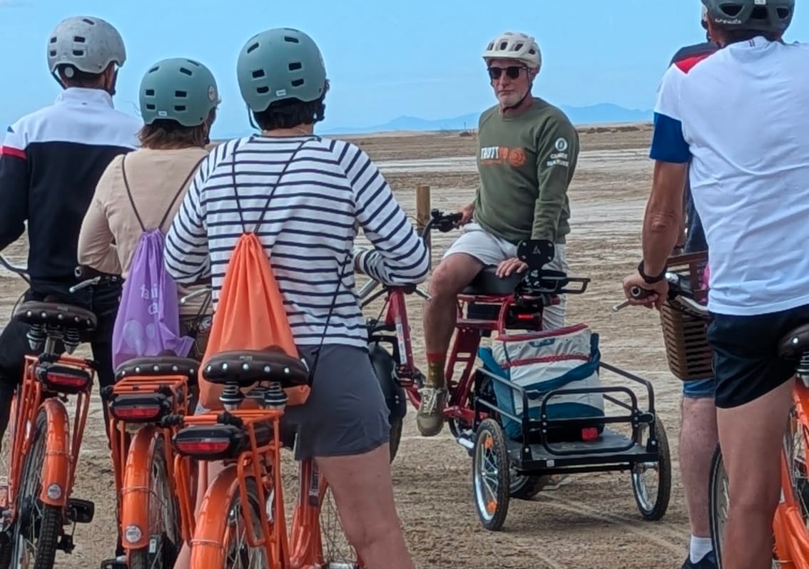 visiter saint pierre la mer en louant un vélo avec trottup